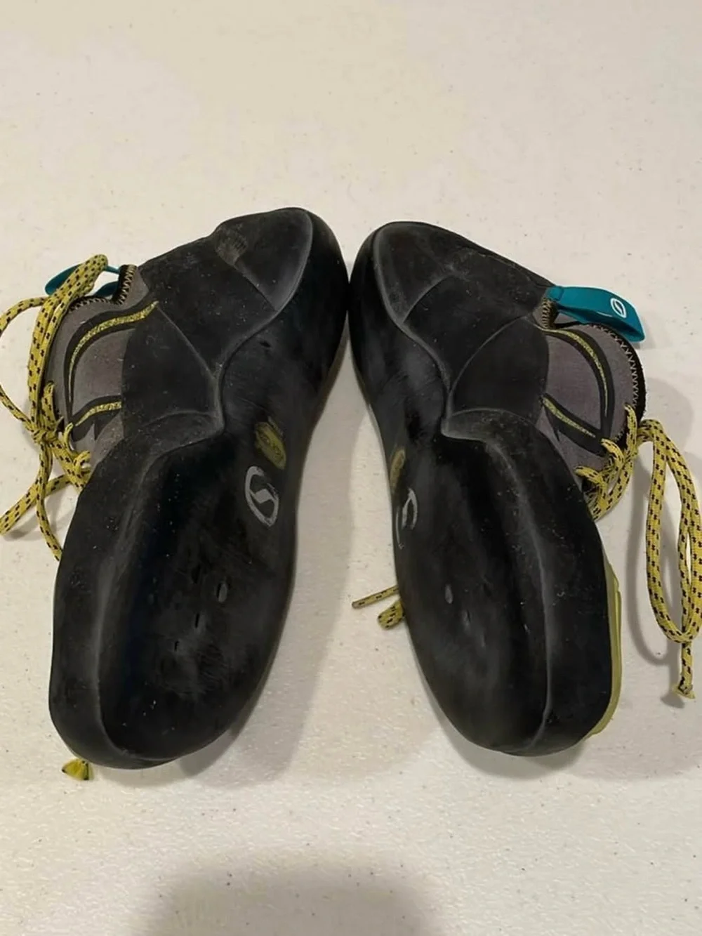 Scarpa Vapor Climbing Shoe in Yellow and Black